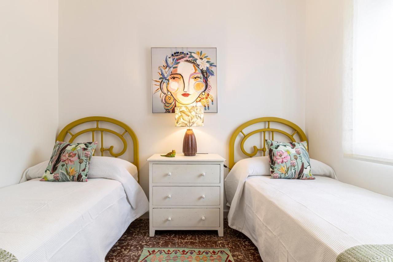 El Balcon De La Bodega - Luxurious Apartment In Jerez With Gym Херес де ла Фронтера Екстериор снимка